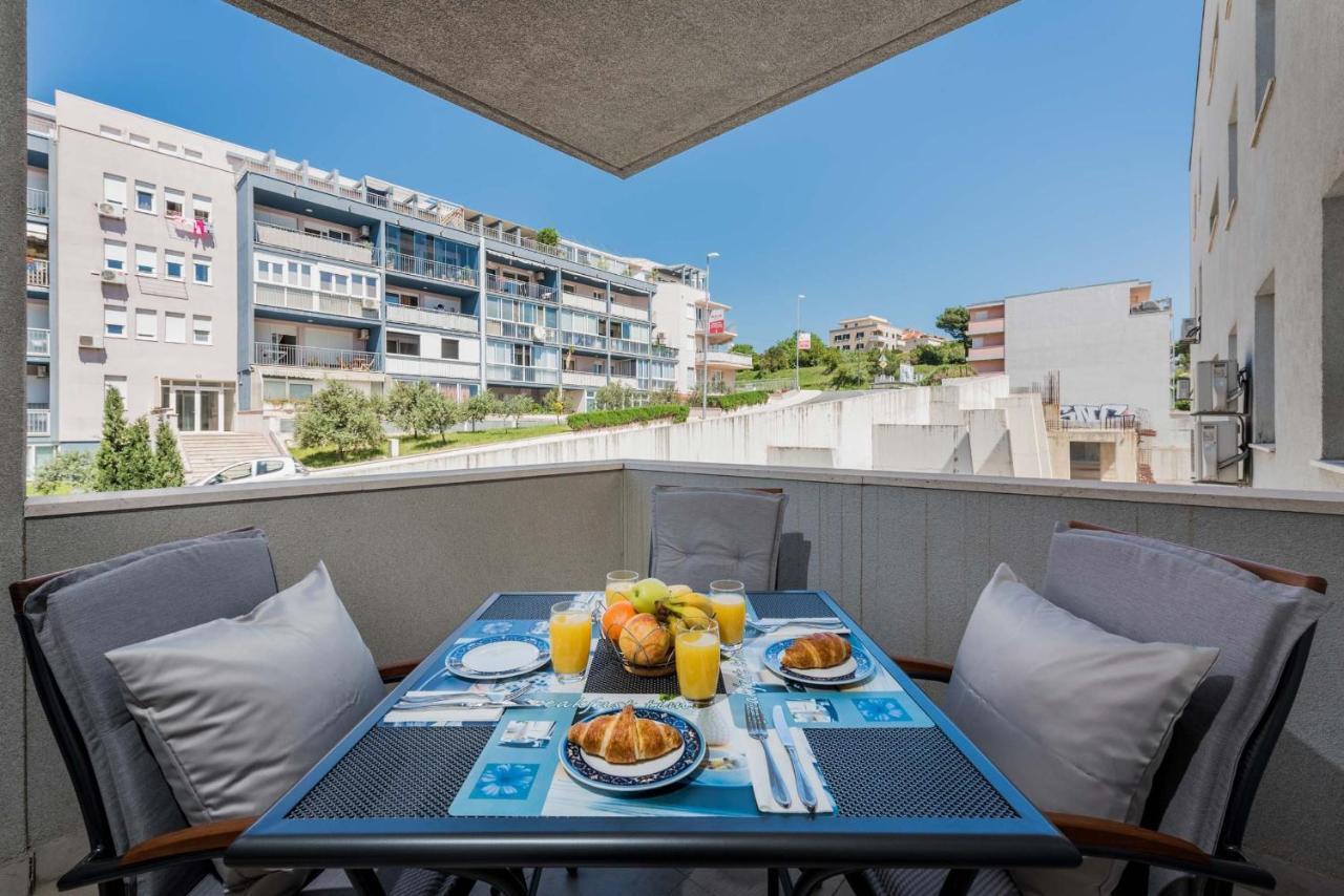 Apartment Blue Lagoon Split Exteriör bild